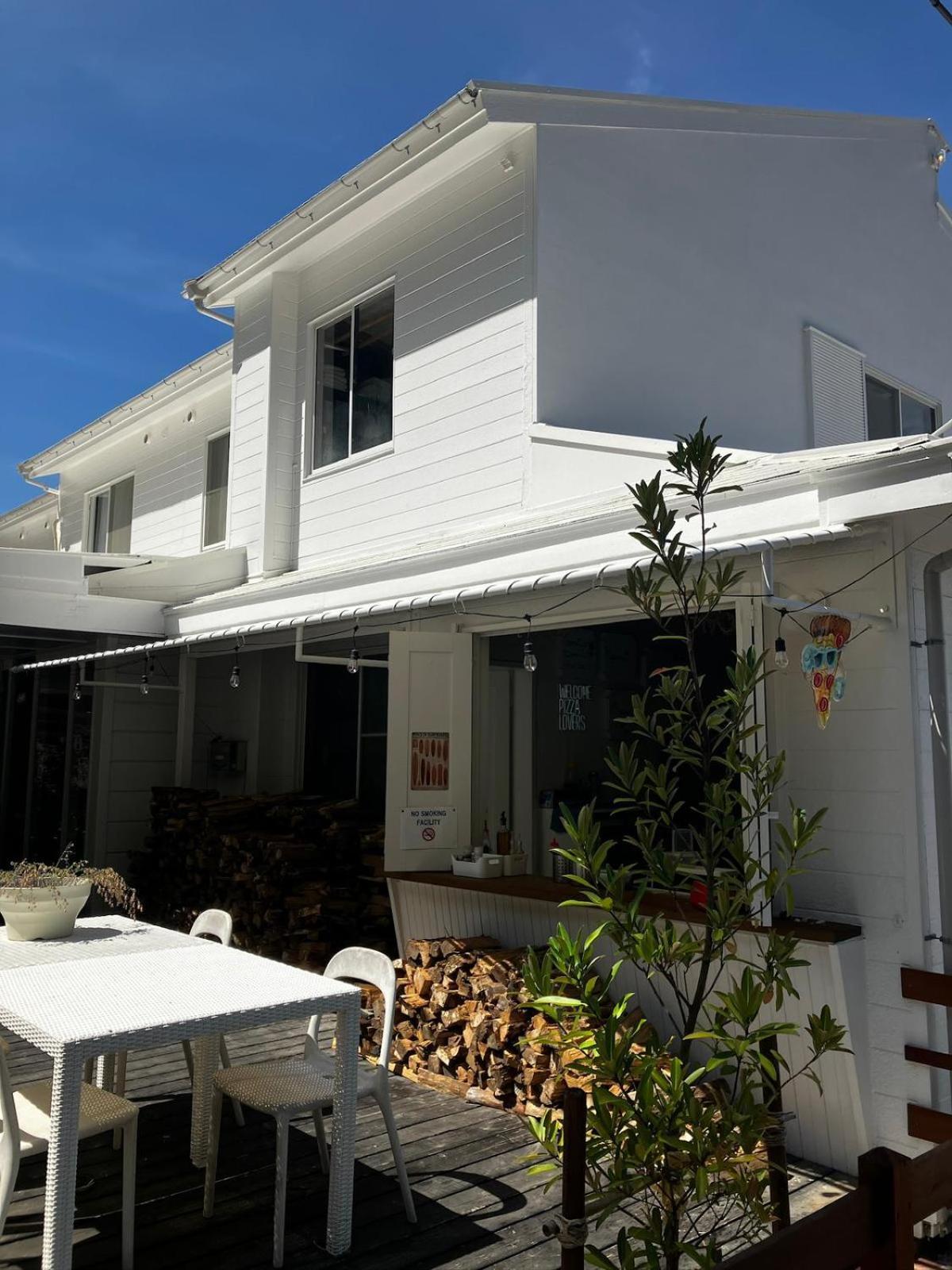 The Surf Lodge White Beach Shimoda  Exterior foto